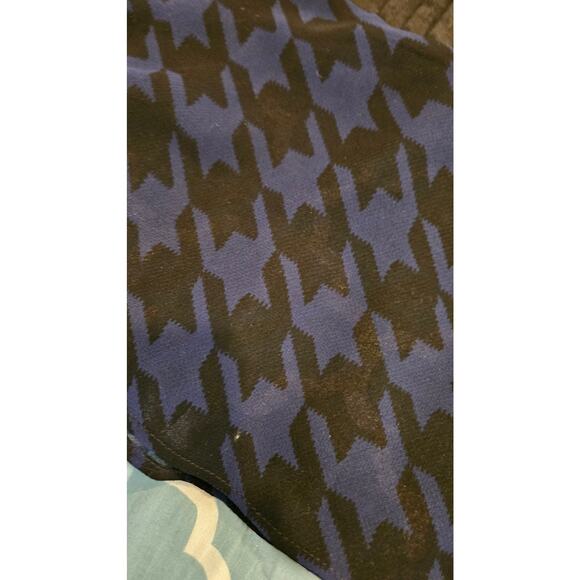 BCBGeneration XXS Blue and Black Sheer Sleeveless Shirt - Picture 2 of 7